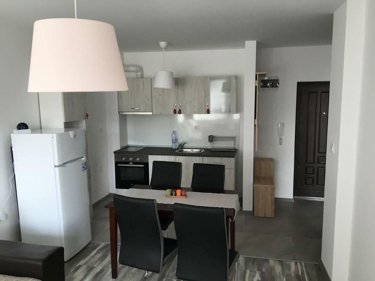 Apartvel Apartment 1 Велинград Екстер'єр фото